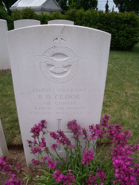 Tombe Sgt Crook