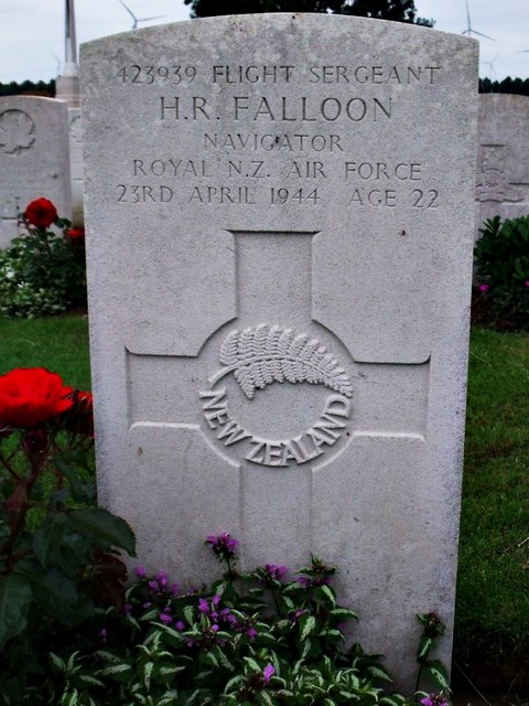 Tombe F/Sgt Falloon