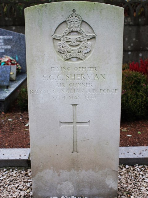 Tombe F/O Sherman