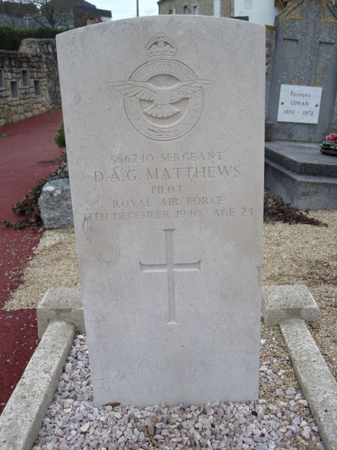 Tombe Sgt Matthews