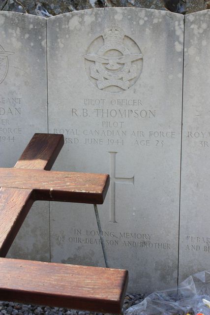 Tombe P/O Thompson