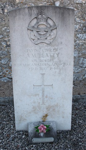 Tombe F/O Beatty