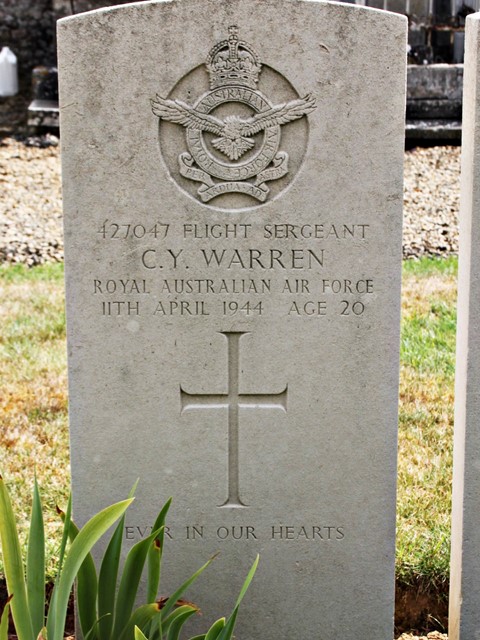 Tombe F/Sgt Warren