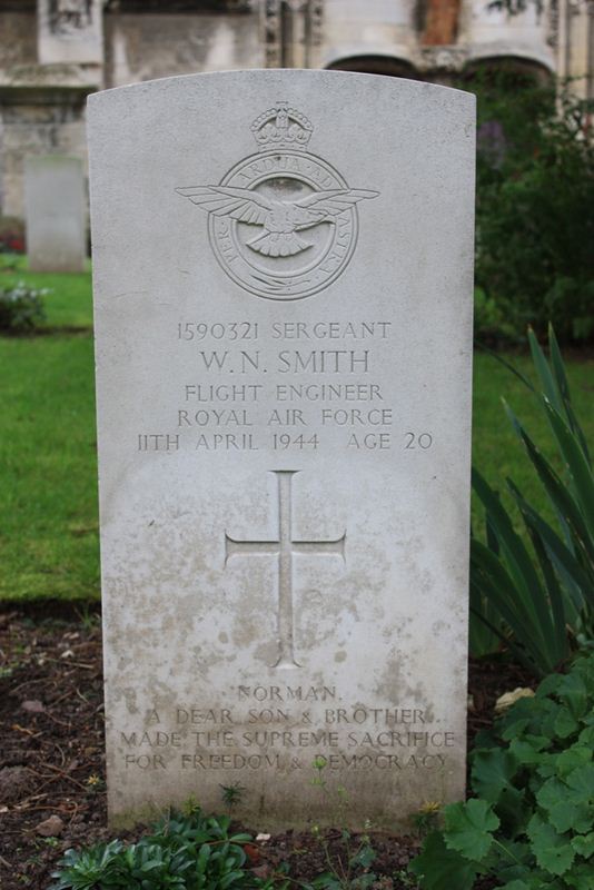 Tombe Sgt Smith