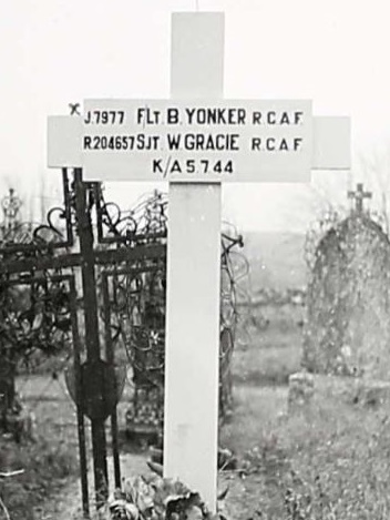 Tombe provisoire Yunker/Gracie