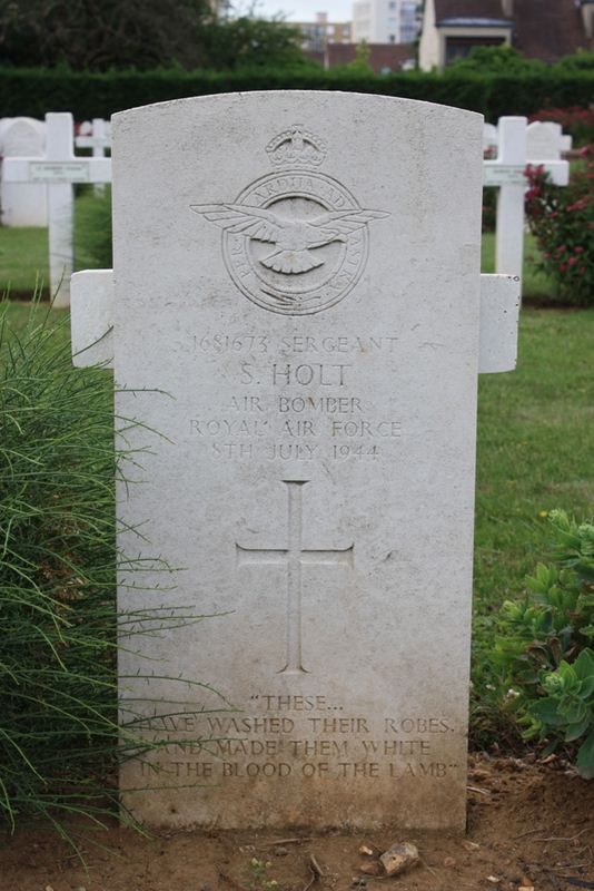Tombe Sgt Holt
