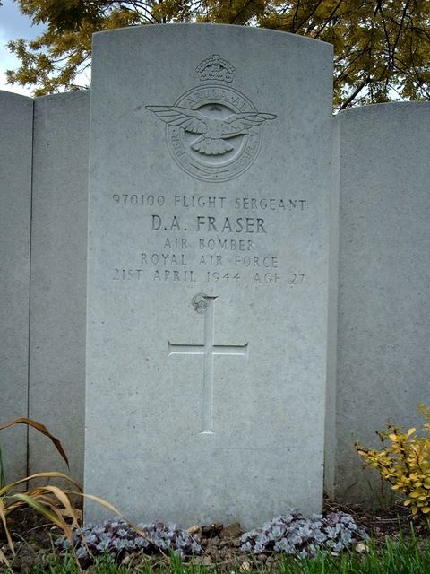 Tombe F/Sgt Fraser