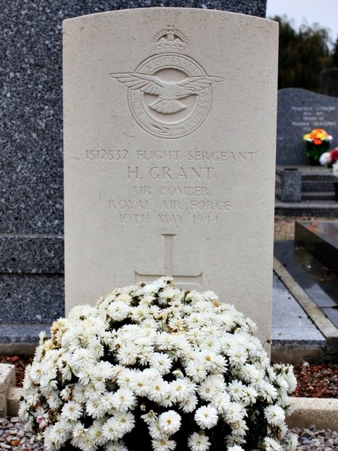 Tombe F/Sgt Grant