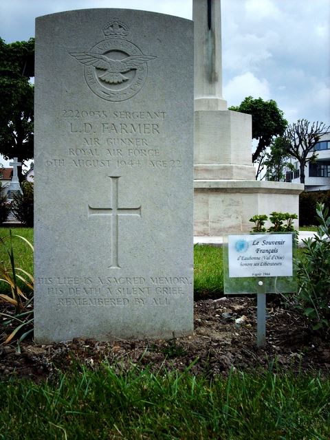 Tombe Sgt Farmer