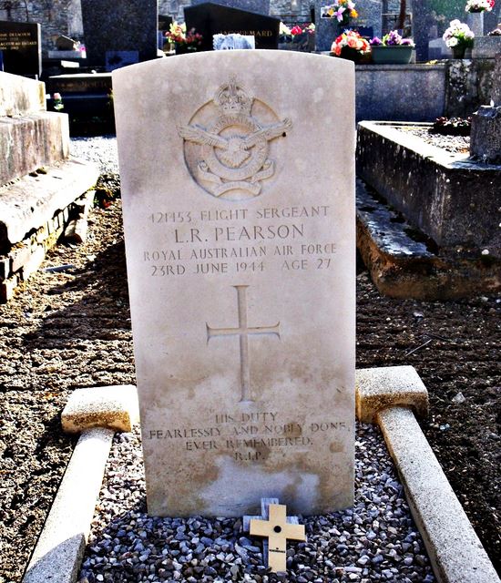 Tombe F/Sgt Pearson