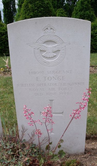 Tombe Sgt Tonge